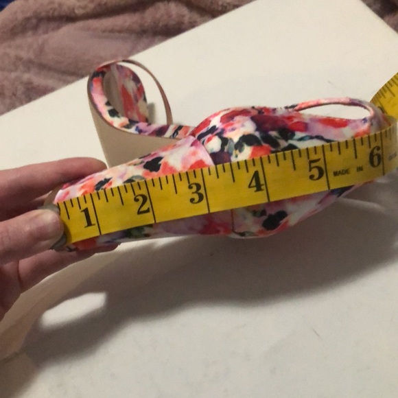 Madden Girl floral heels size 7 ankle strap open toe pink multicolored - Picture 5 of 6